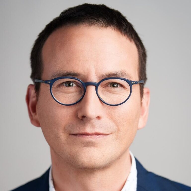 Ezra Eeman